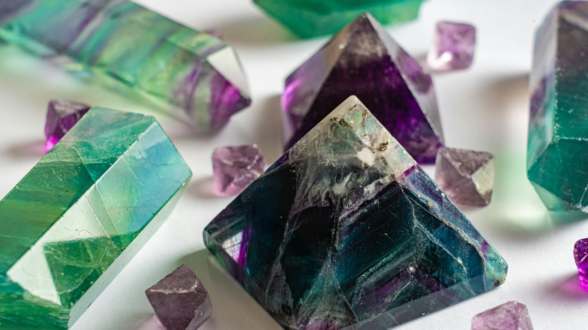 Crystal Spotlight ~ Fluorite ~ The Rainbow Stone of Mental Clarity, Order & Protection